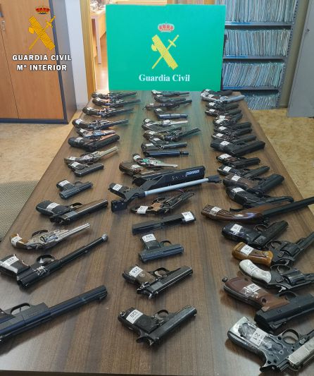 La Guardia Civil de Palencia destruye armas intervenidas La Guardia Civil de Palencia destruye armas intervenidas