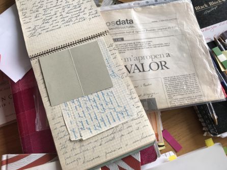 Rosa Serrano conserva las libretas escritas de su infancia Rosa Serrano conserva las libretas escritas de su infancia