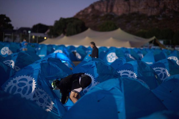 Campamento de los corredores de la Cape Epic Campamento de los corredores de la Cape Epic