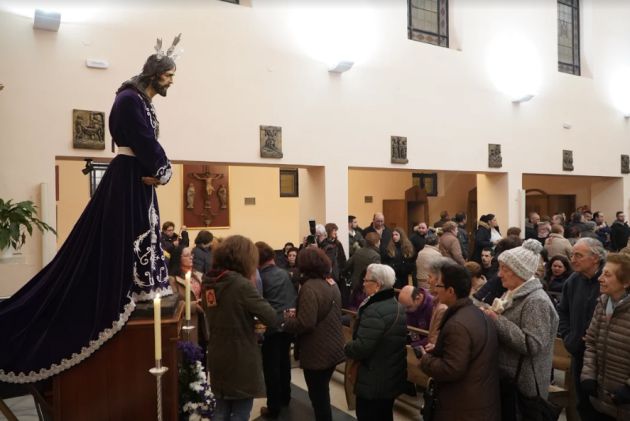 Los fieles llenaron la Iglesía de San José para el besapie al Cautivo Los fieles llenaron la Iglesía de San José para el besapie al Cautivo