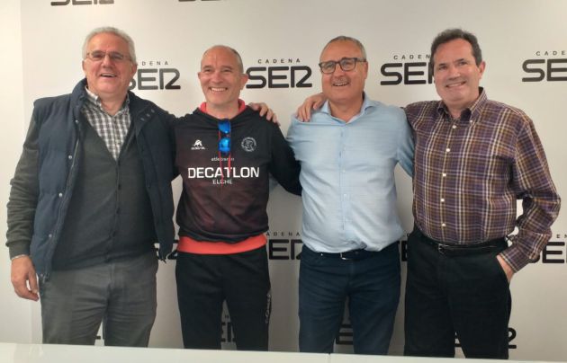 De izquierda a derecha: Armando Miguélez, José Valeriano Zapata, Vicente Albertola y José Manuel Albentosa De izquierda a derecha: Armando Miguélez, José Valeriano Zapata, Vicente Albertola y José Manuel Albentosa