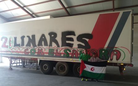 Camión que partía desde Linares con destino a "El Tinduf" Camión que partía desde Linares con destino a "El Tinduf"