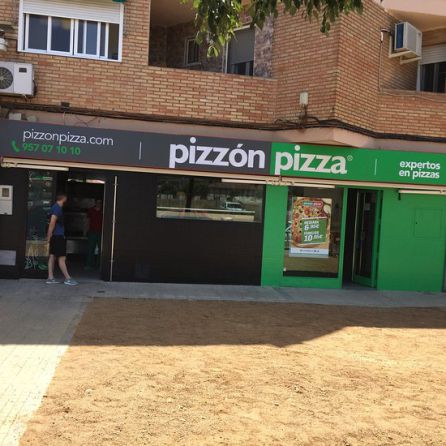 Pizzón Pizza es una empresa cordobesa que continúa ofreciendo comida a domicilio Pizzón Pizza es una empresa cordobesa que continúa ofreciendo comida a domicilio