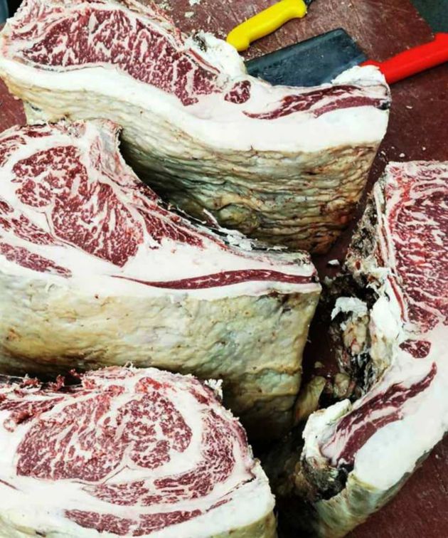 Riñonada de vaca simmental con sesenta días de maduración en Jupe Riñonada de vaca simmental con sesenta días de maduración en Jupe