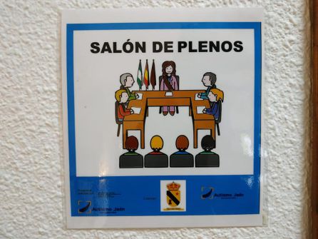 Uno de los pictogramas ubicados en los edificios públicos Uno de los pictogramas ubicados en los edificios públicos