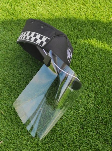 Pantalla protectora para policías elaborada por Renault al rescate Pantalla protectora para policías elaborada por Renault al rescate