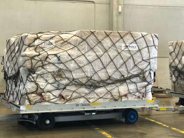 Dos aviones más con material sanitario para la Comunitat Valenciana el fin de semana Dos aviones más con material sanitario para la Comunitat Valenciana el fin de semana