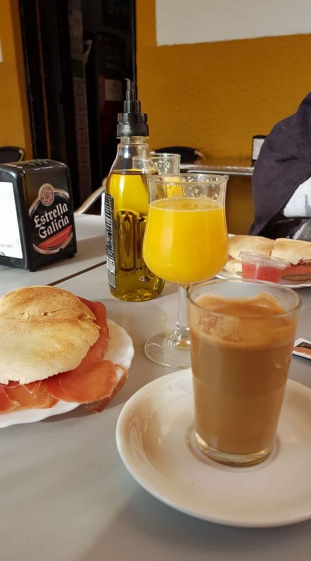 El desayuno de Ángel León en El Potaje El desayuno de Ángel León en El Potaje