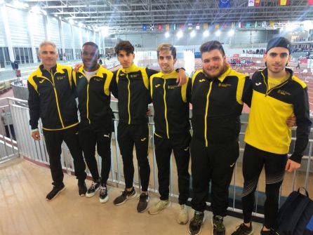 Participantes en el nacional Sub23 en Salamanca con el entrenador Andrés Denia Participantes en el nacional Sub23 en Salamanca con el entrenador Andrés Denia