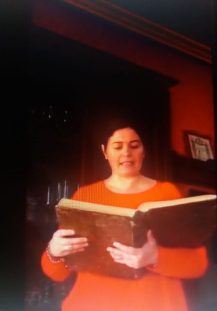 La alcaldesa Mº Teresa García abre la lectura La alcaldesa Mº Teresa García abre la lectura