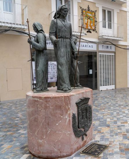 Monumento al Procesionista en Cartagena. Monumento al Procesionista en Cartagena.