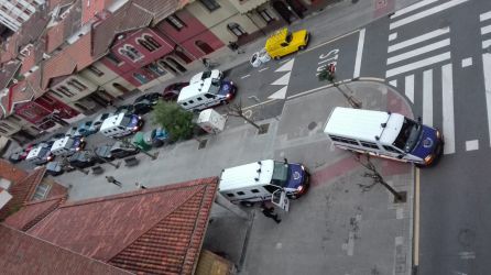 Patrullas de la Ertzaintza vigilando la marcha Patrullas de la Ertzaintza vigilando la marcha
