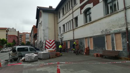 El antigüo Euskaltegi,convertido en Gaztetxe, fue tapiado por orden municipal El antigüo Euskaltegi,convertido en Gaztetxe, fue tapiado por orden municipal