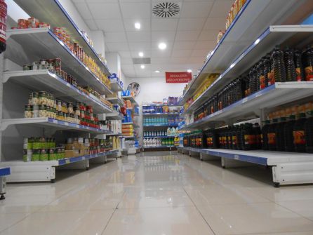 Estanterias del economato Resurgir (Huelva) Estanterias del economato Resurgir (Huelva)
