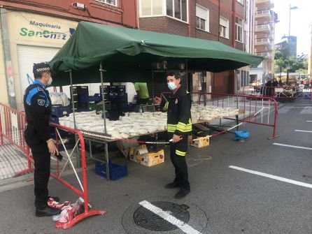 La policía local y bomberos han controlado, junto a protección civil el aforo y las medidas de seguridad La policía local y bomberos han controlado, junto a protección civil el aforo y las medidas de seguridad