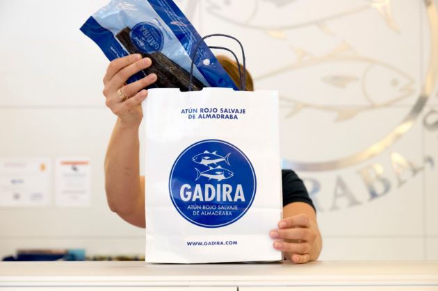 Los salazones siguen siendo otro de los productos demandados en las tiendas de Gadira Los salazones siguen siendo otro de los productos demandados en las tiendas de Gadira