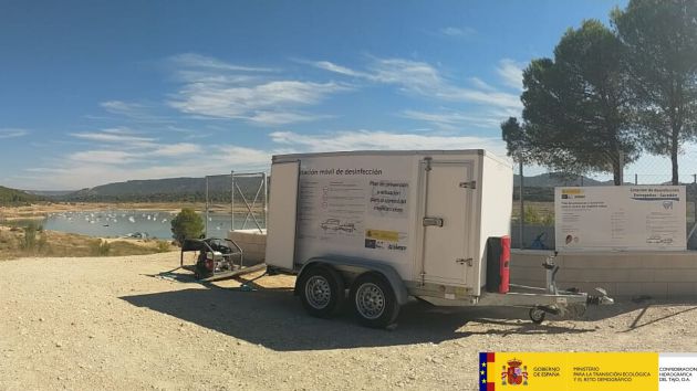 Estación móvil de desinfección Estación móvil de desinfección