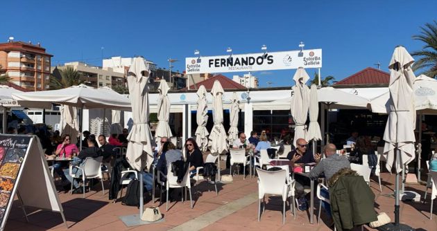 Arrocería Fernando's en la plaza del Mar del Grao de Castelló Arrocería Fernando's en la plaza del Mar del Grao de Castelló