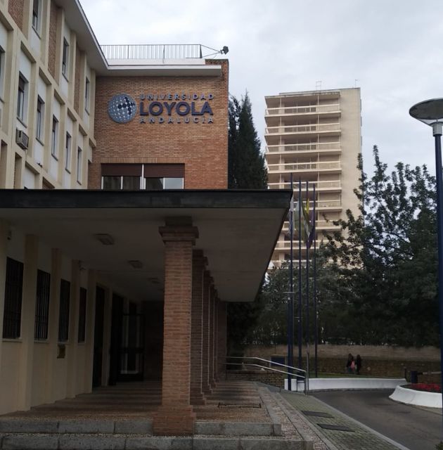 Universidad Loyola en Córdoba Universidad Loyola en Córdoba