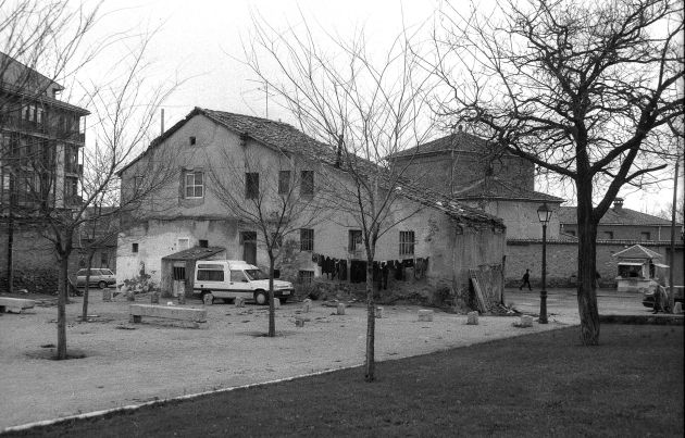 En los años noventa del siglo pasado se construyó en la zona el parque que aún permanece En los años noventa del siglo pasado se construyó en la zona el parque que aún permanece