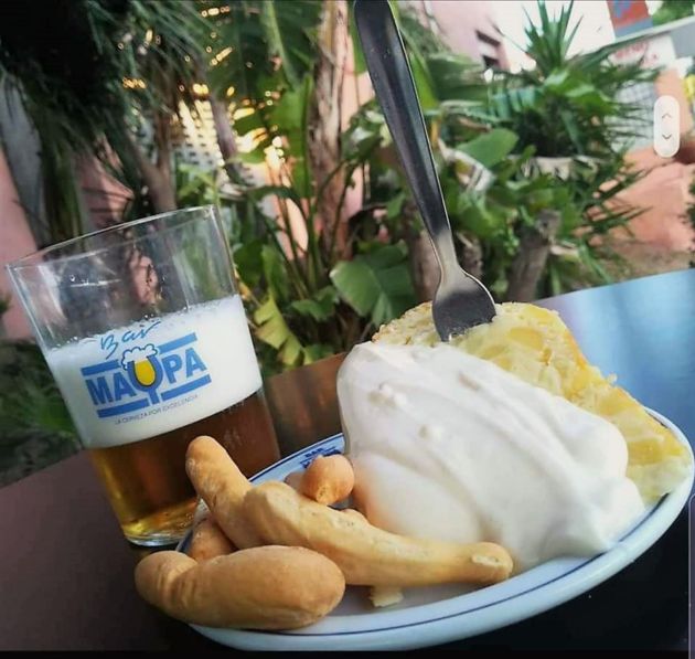 Pincho de tortilla con mayonesa y cerveza Pincho de tortilla con mayonesa y cerveza
