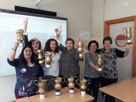 Grupo de alumnas en alguna de las actividades en cursos anteriores Grupo de alumnas en alguna de las actividades en cursos anteriores
