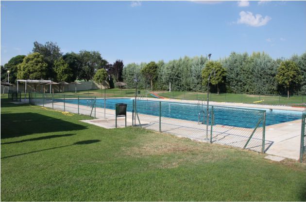 Piscina municipal de Cabanillas del Campo Piscina municipal de Cabanillas del Campo