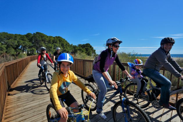 Cicloturisme a l'Hospitalet de l'Infant Cicloturisme a l'Hospitalet de l'Infant