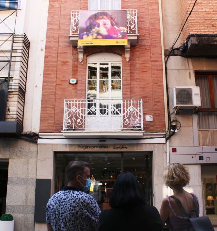 Obra de PhotoEspaña en los balcones de Castelló Obra de PhotoEspaña en los balcones de Castelló