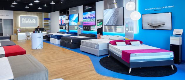 La exposición y la atención al cliente. La exposición y la atención al cliente.