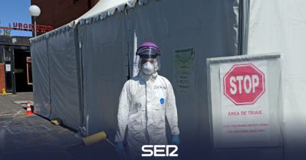 Casal Codesido a las puertas de la carpa de triaje Casal Codesido a las puertas de la carpa de triaje