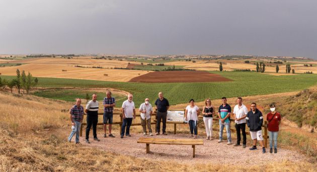 Momento de la inauguración del sendero en el mes de julio de 2020. Momento de la inauguración del sendero en el mes de julio de 2020.