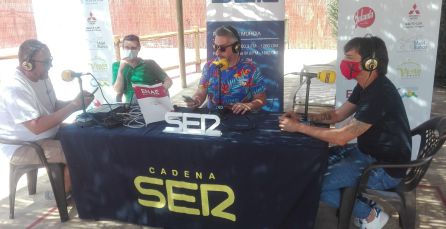 El cantante Diego Martín (mascarilla roja) ha presentado hoy su nuevo sencillo 'Lo que vino después'. Este miércoles 22 de julio actúa en la plaza de toros de Murcia El cantante Diego Martín (mascarilla roja) ha presentado hoy su nuevo sencillo 'Lo que vino después'. Este miércoles 22 de julio actúa en la plaza de toros de Murcia