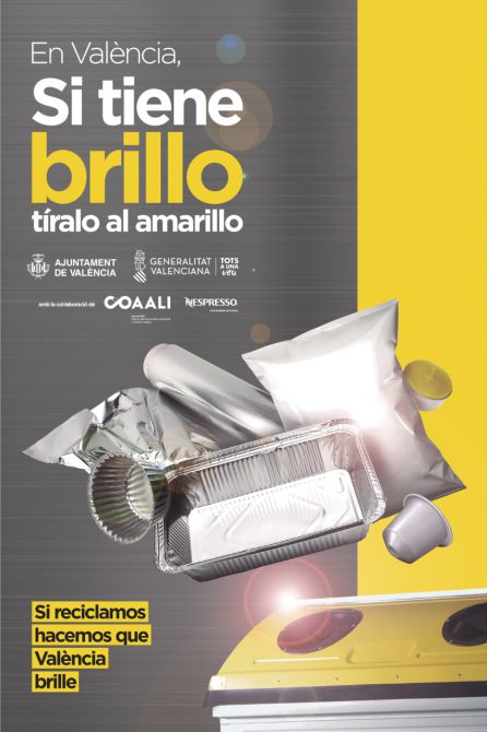 Cartel de la campaña de reciclaje de los elementos de aluminio Cartel de la campaña de reciclaje de los elementos de aluminio