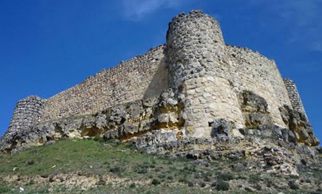 Castillo de Monteagudo de las Salinas (Cuenca) en la Ruta de la Lana. Castillo de Monteagudo de las Salinas (Cuenca) en la Ruta de la Lana.