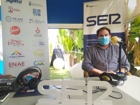 Mario Pérez Cervera, alcalde de Los Alcázares, en 'La radio al sol' Mario Pérez Cervera, alcalde de Los Alcázares, en 'La radio al sol'