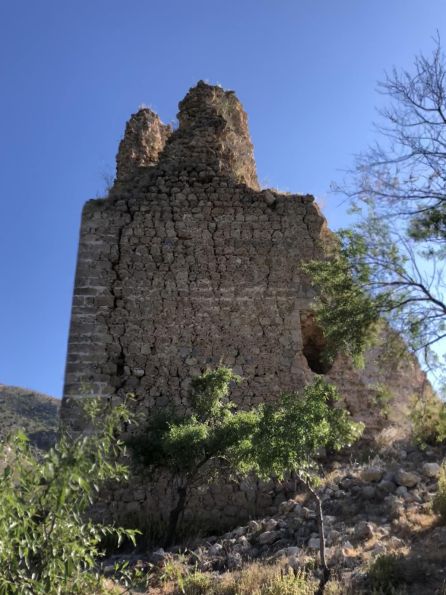Otra vista del Castillo de Bélmez de la Moraleda Otra vista del Castillo de Bélmez de la Moraleda