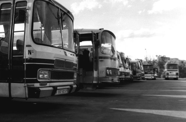 Autobuses antiguos en la campa de la estación de autobuses de Segovia Autobuses antiguos en la campa de la estación de autobuses de Segovia