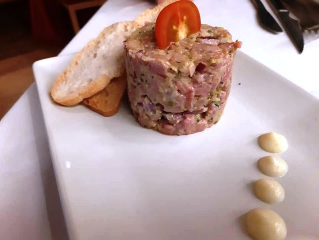 Steak tartar de solomillo ibérico Steak tartar de solomillo ibérico