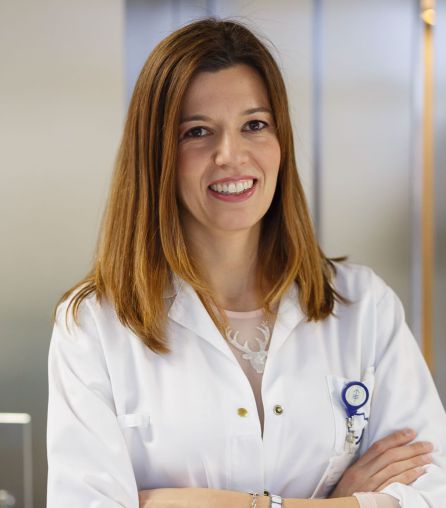 Ana Molina, doctora en Dermatología. Ana Molina, doctora en Dermatología.