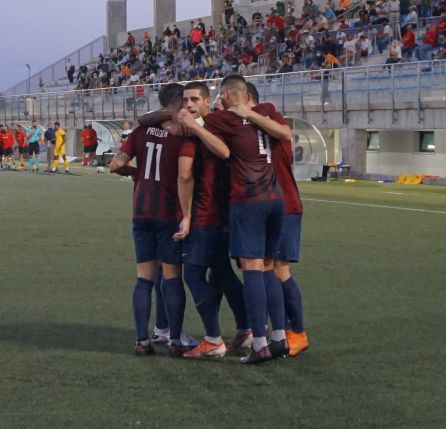 Litri celebra su gol Litri celebra su gol