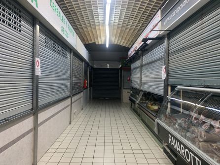 Paradas del Mercado Nuevo que no han abierto este jueves Paradas del Mercado Nuevo que no han abierto este jueves