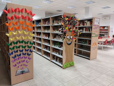 La Biblioteca 'Juan de Mata Carriazo' de Jódar ofrece una amplia colección de libros de todas las temáticas La Biblioteca 'Juan de Mata Carriazo' de Jódar ofrece una amplia colección de libros de todas las temáticas