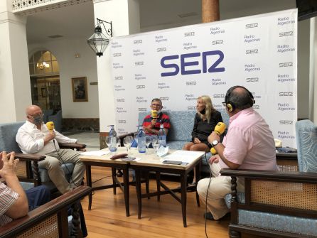 Algunos de nuestros invitados al programa especial desde el Hotel Reina Cristina. Algunos de nuestros invitados al programa especial desde el Hotel Reina Cristina.