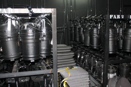 Los focos, preparados en el almacén Los focos, preparados en el almacén