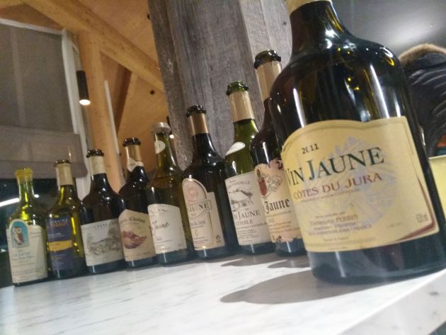 Botellas varias de Vin Jaune Botellas varias de Vin Jaune