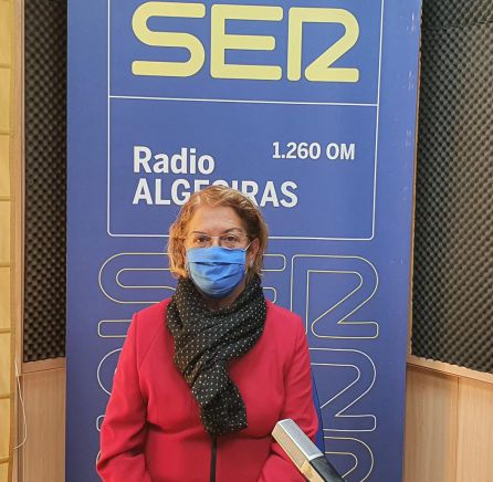 La concejal de Feria y Fiestas en el Ayuntamiento de Algeciras habla del alumbrado navideño. La concejal de Feria y Fiestas en el Ayuntamiento de Algeciras habla del alumbrado navideño.