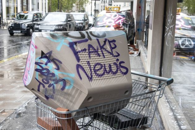 Fake news Fake news