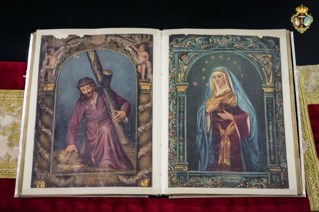 Láminas del Cristo de las Tres Caídas y la Esperanza de Triana Láminas del Cristo de las Tres Caídas y la Esperanza de Triana
