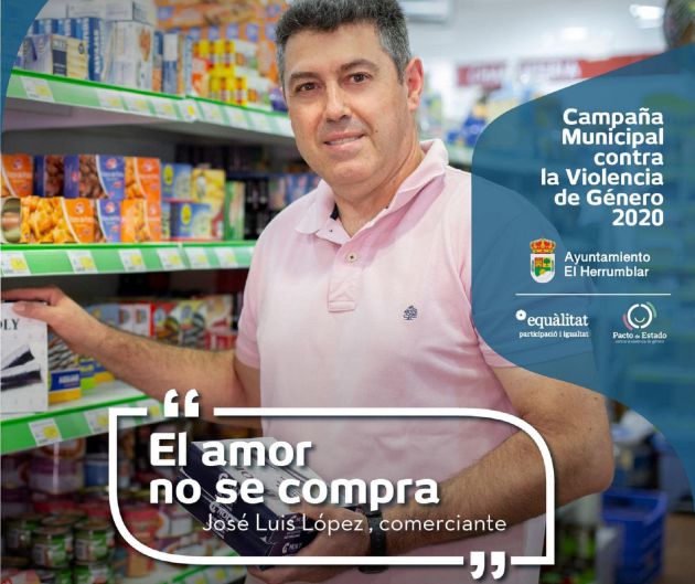Una de las imágenes de la campaña 'Hombres de hoy' de El Herrumblar. Una de las imágenes de la campaña 'Hombres de hoy' de El Herrumblar.